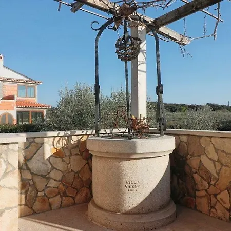 Casa Vesna Tatil Evi *